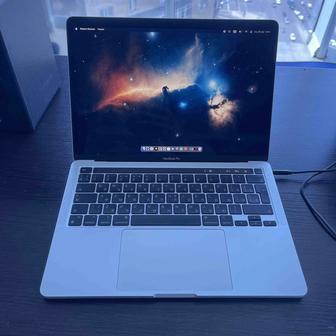 MacBook Pro M1 Silver