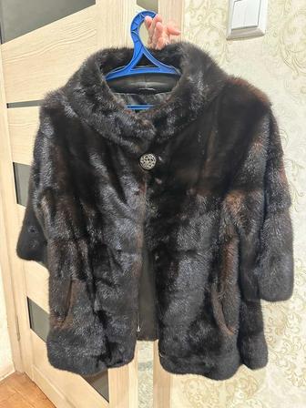 Продам норковую шубу