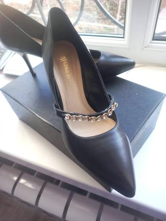 Туфли вечерние новые