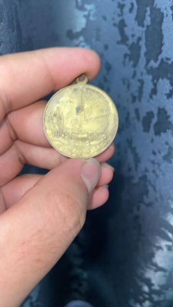 Продаю монету 50 лет победы в Великой Отечественной войне 1945-1995