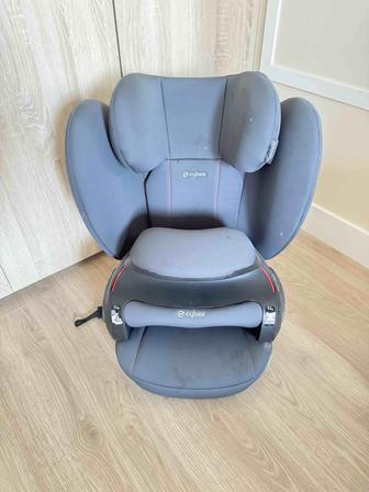Продам автокресло Cybex