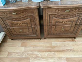 Продается шифоньер с двумя тумбами