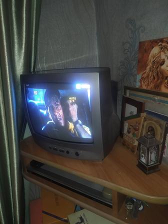 Продам телевизор Самсунг