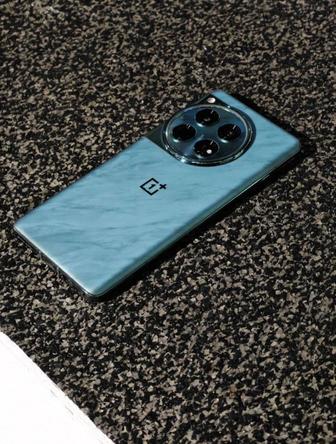 OnePlus 12