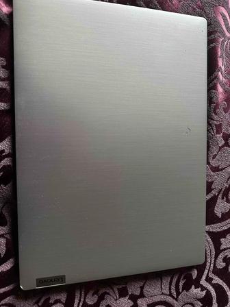 Ноутбук Lenovo