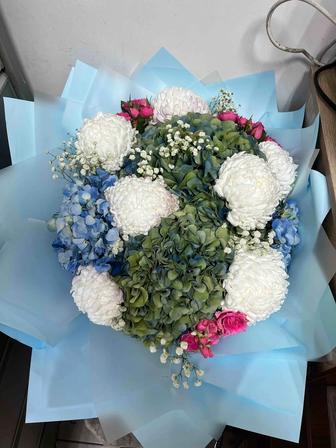 Гүл свежий гортензия