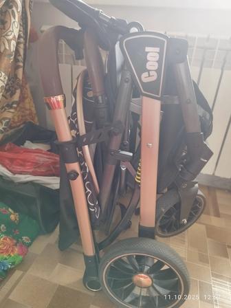 Продам детскую коляску
