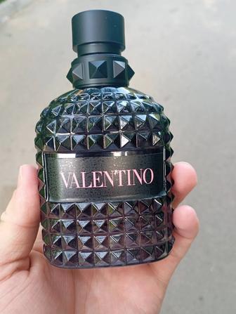 Продаю духи Valentino