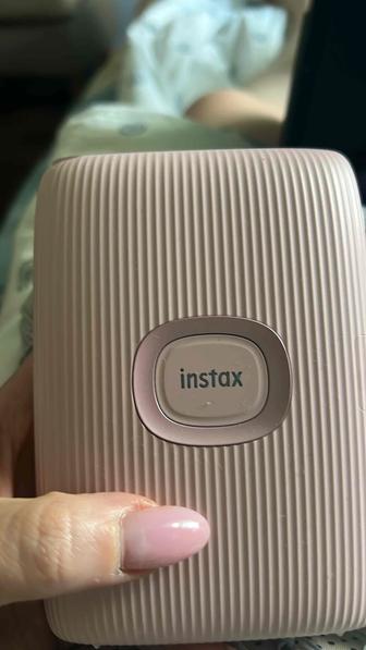 Продам принтер Instax