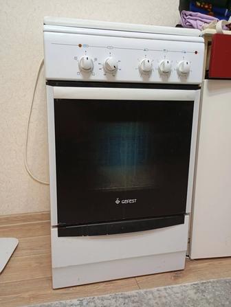Продам электрическую плиту