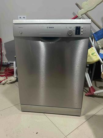 Продам посудомоечную машину Bosch