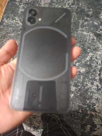 Продам телефон nothing phone 18/256