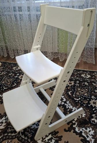 Продам растущий стол в хорошем состоянии