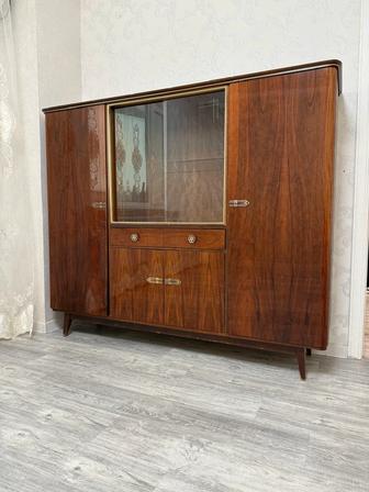 Сервант для гостиной