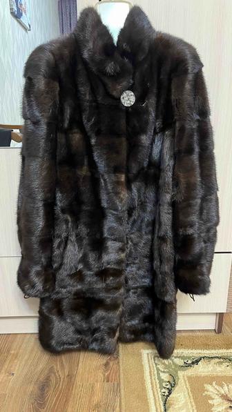 Продам норковую шубу