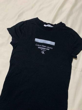 Футболка Calvin Klein