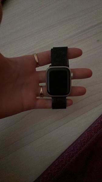 Продам часы Apple Watch 8 series