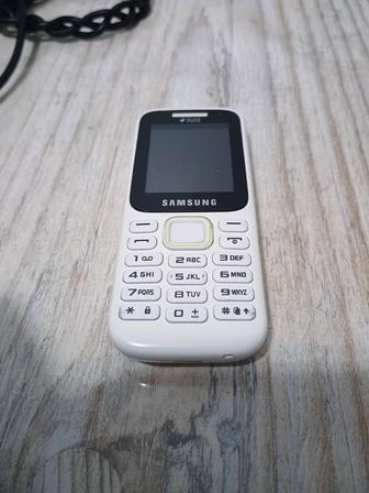 Продам телефон самсунг