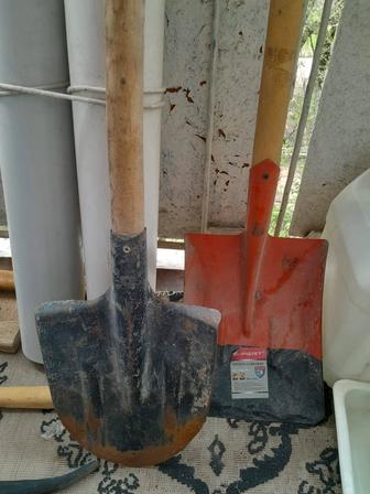 Продаем инструменты, лопаты