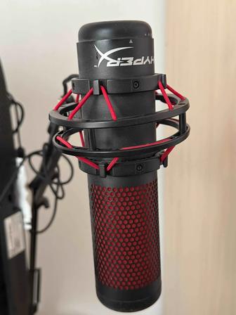 Микрофон игровой HyperX QuadCast