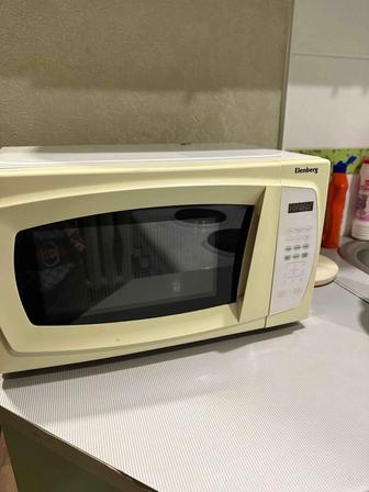 Продам Б/у микроволновку