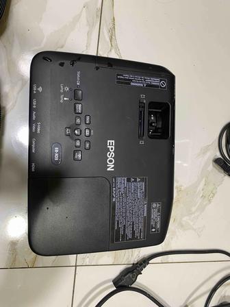 Продам проектор Epson