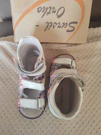 Продам. Обувь. Сандали