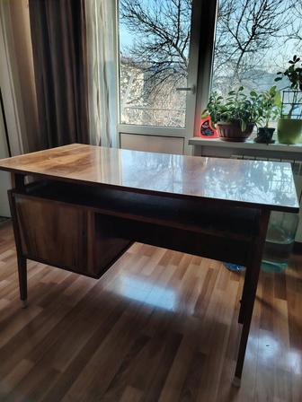 Продам стол бу