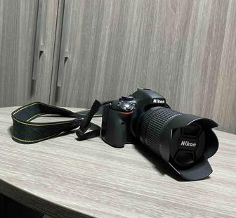Продам зеркальный фотоаппарат Nikon D5100