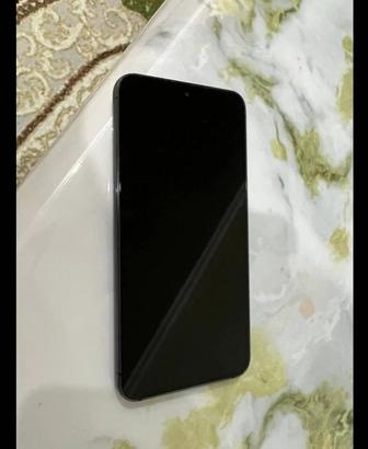 Samsung Galaxy s23 256GB и часы Galaxy Watch4 46 mm