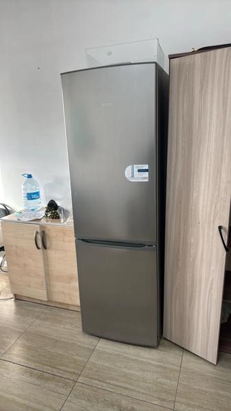 Холодильник BOSCH