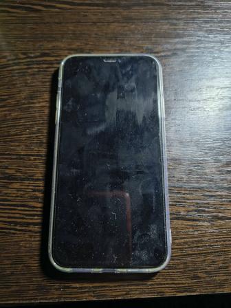 Продам iPhone xr