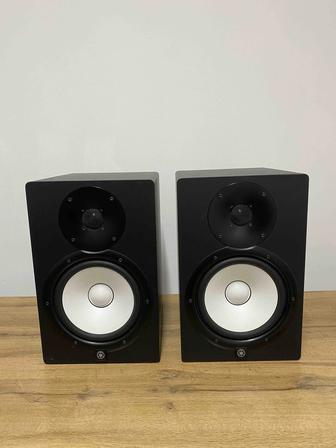 СРОЧНО ПРОДАМ Студийные мониторы Yamaha HS8