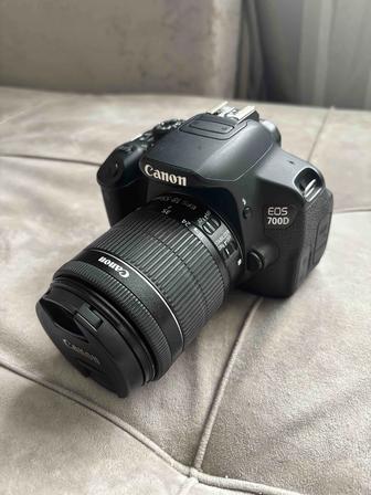 Canon 700D китовый объектив 18-55mm