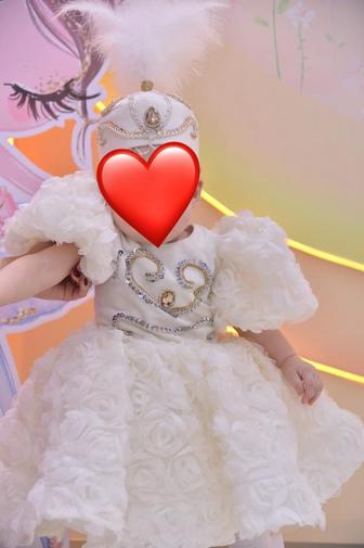 Платье нарядное ручная работа