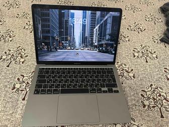 Продам MacBook Air M1 2020 года на 256 гб