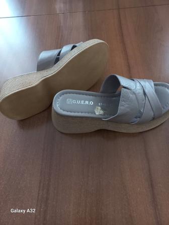 Продам женские сабо