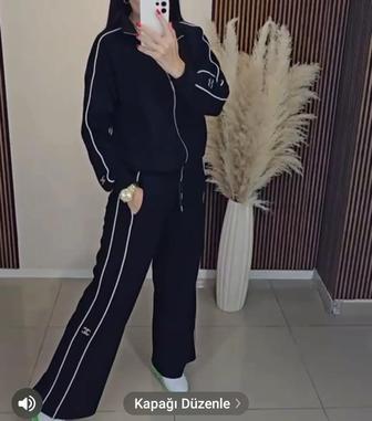 Спортивный костюм