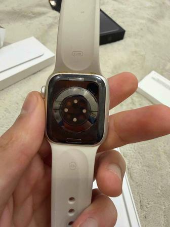 Часы Apple Watch  7