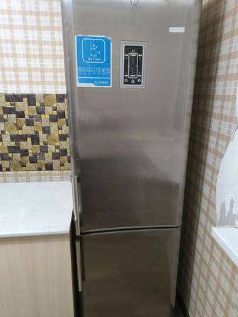 Продам холодильник б/у