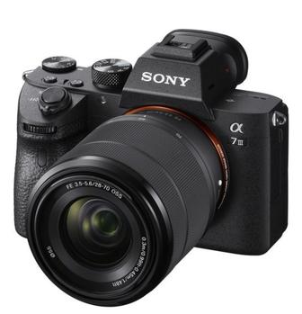 Фотокамера Sony Alpha A7 III kit 28-70mm