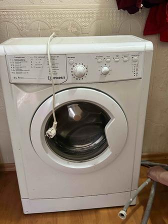 Продам стиральную машину