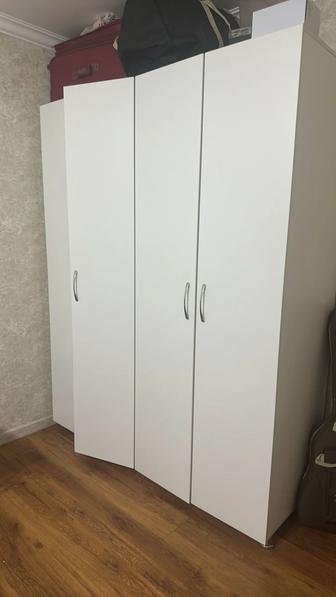Шкаф 4 дверный спальный