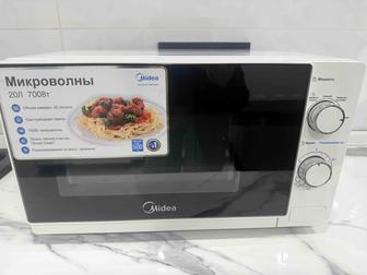 Микроволновая печь MM720C4E