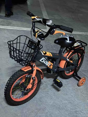 Продам детский велосипед почти новый
