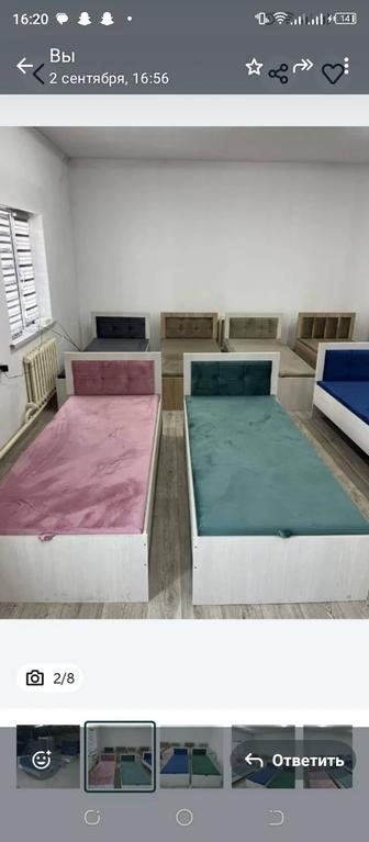 Кровать