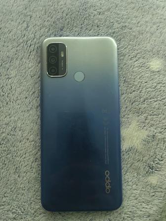 Продам телефон