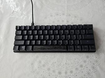 Продам игровую механическую клавиатуру HyperX Alloy Origins 60