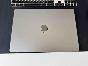MacBook Pro M1 16