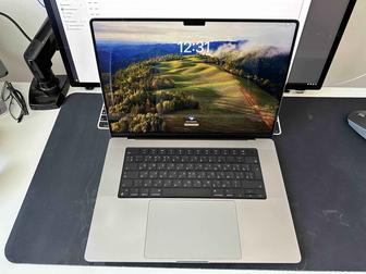 MacBook Pro M1 16